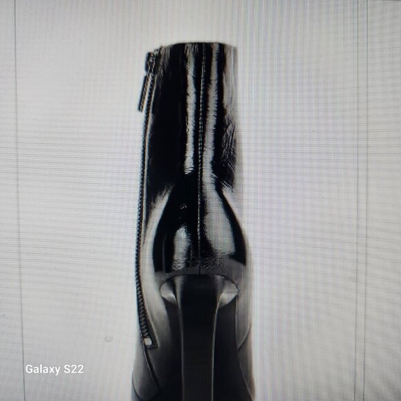 KARL LAGERFELD Women's Vica-Heeled Bootie Ankle Boots. NIB. Size 5.5 - Picture 3 of 14